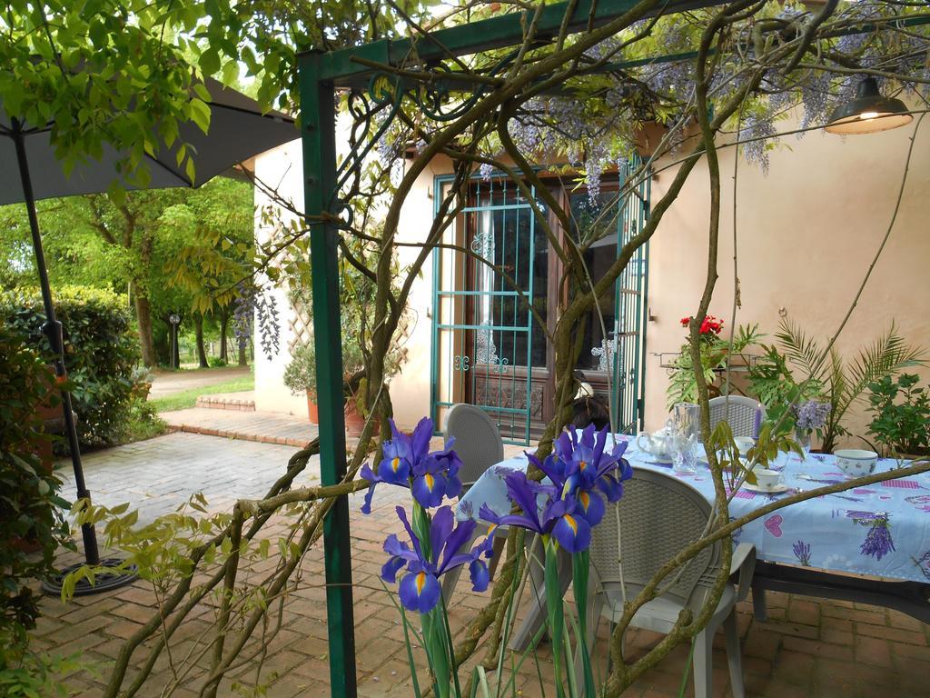 Fioralice Guest House Fauglia Exterior photo